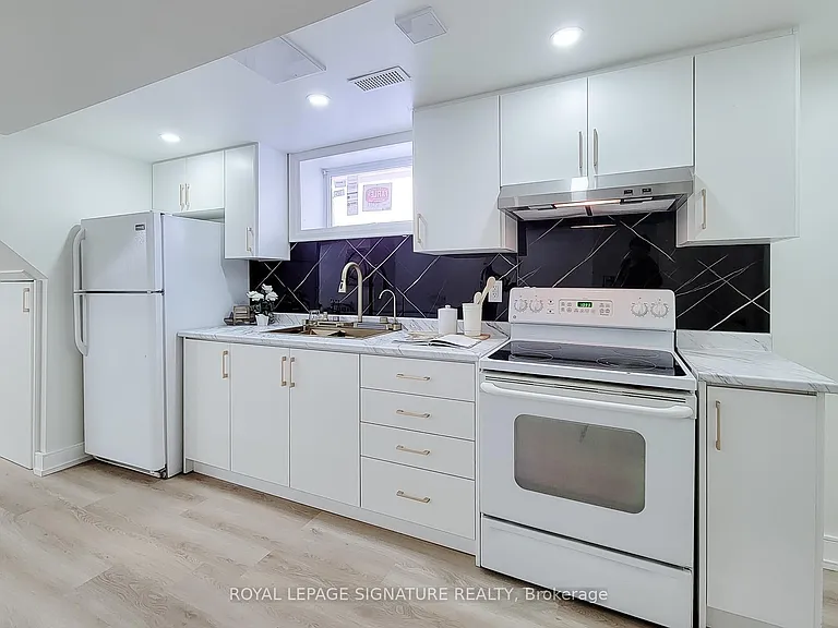 41 Rita Ave #BASEMENT — Photo 9