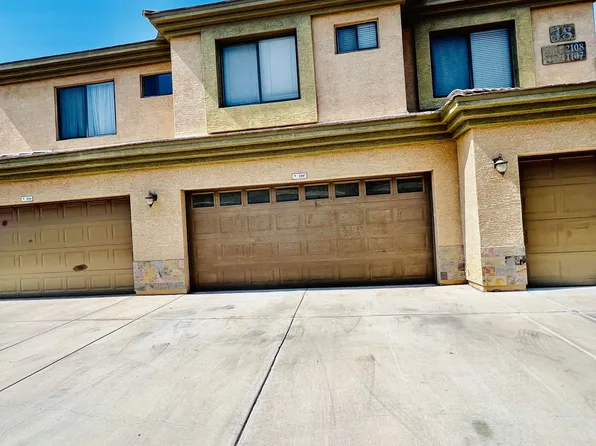 705 W Queen Creek Rd, Chandler, AZ
