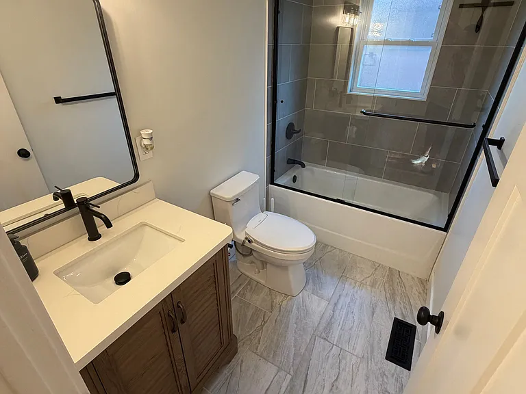 2250 Jules St — Photo 11