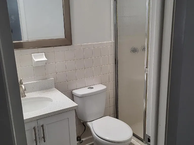 816 SW 14th Ave — Photo 9