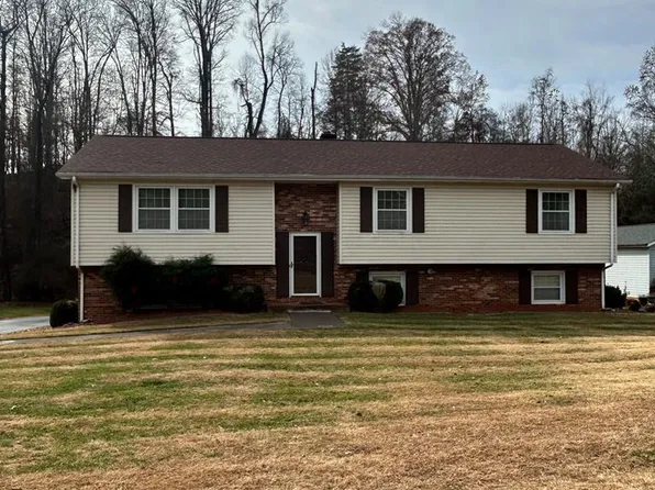 59 Westover Dr, Bassett, VA 24055