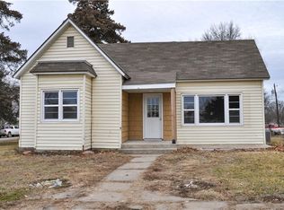 314 W Vermont St, King City, MO 64463