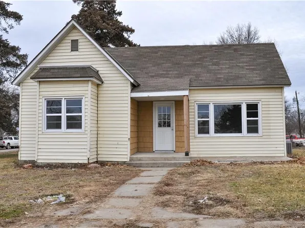 314 W Vermont St, King City, MO 64463