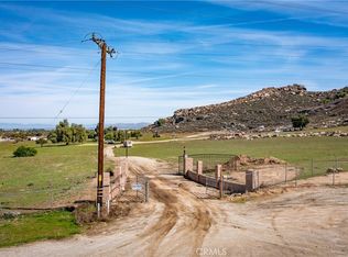 19100 Markham St, Riverside, CA 92508