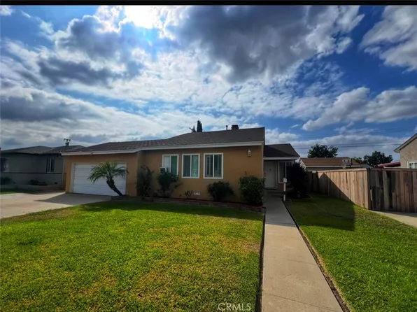 430 W Knepp Ave, Fullerton, CA 92832
