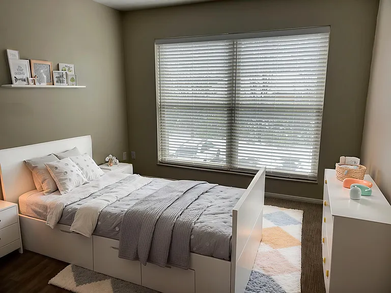 2905 Linwood Ave #16 — Photo 4