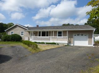 5 Midway Ct, Rockaway, NJ 07866
