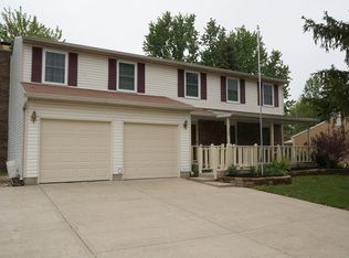 530 Meadowview Ln, Greenwood, IN 46142