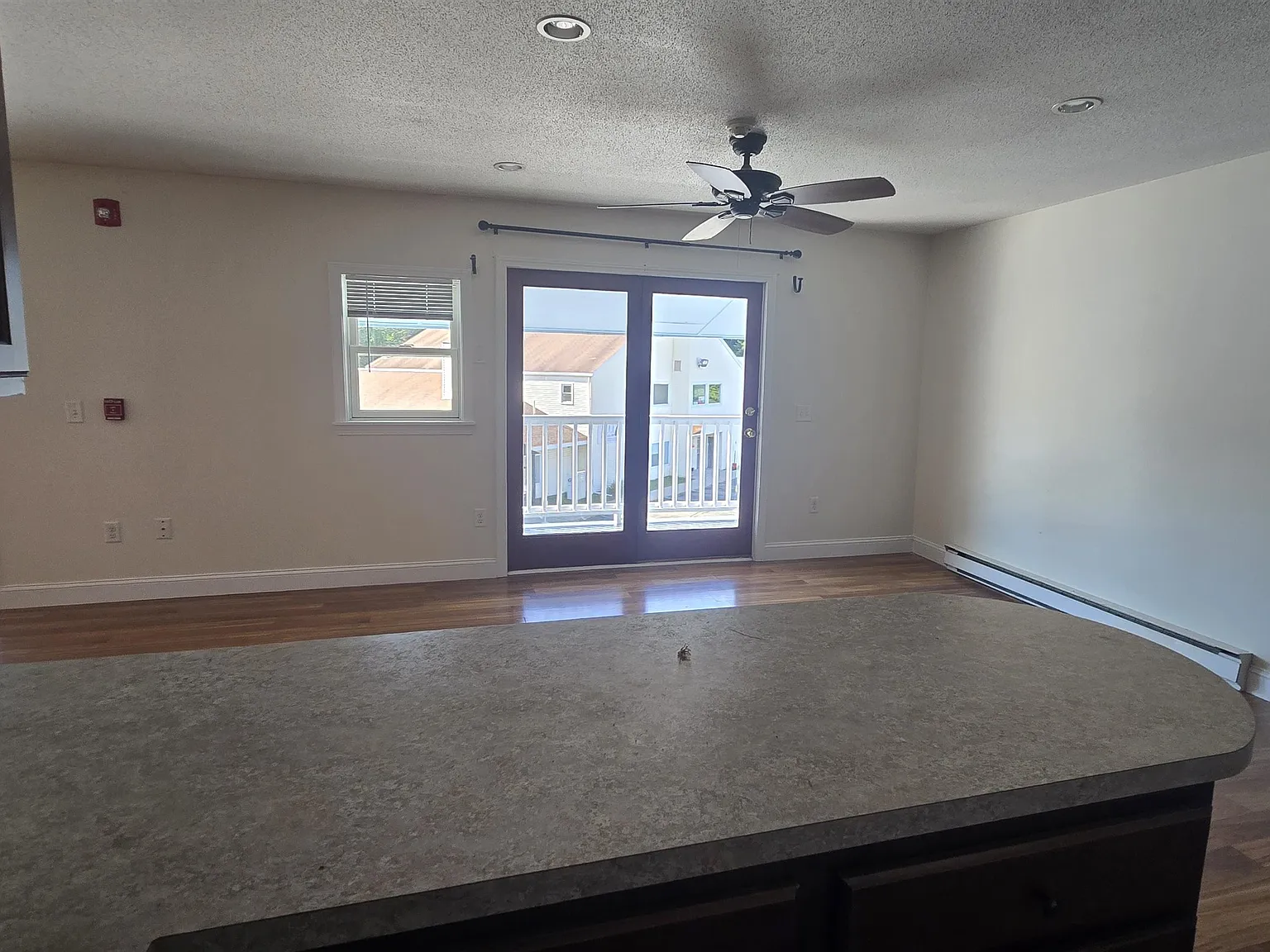 2 bed, 2.0 bath, 750 sqft, $2,200 — Photo 4