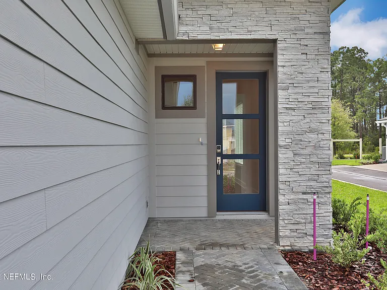 351 Millenia Dr — Photo 4