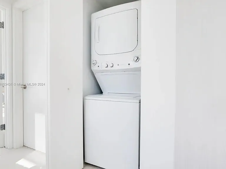 501 NE 31st St #3709 — Photo 26