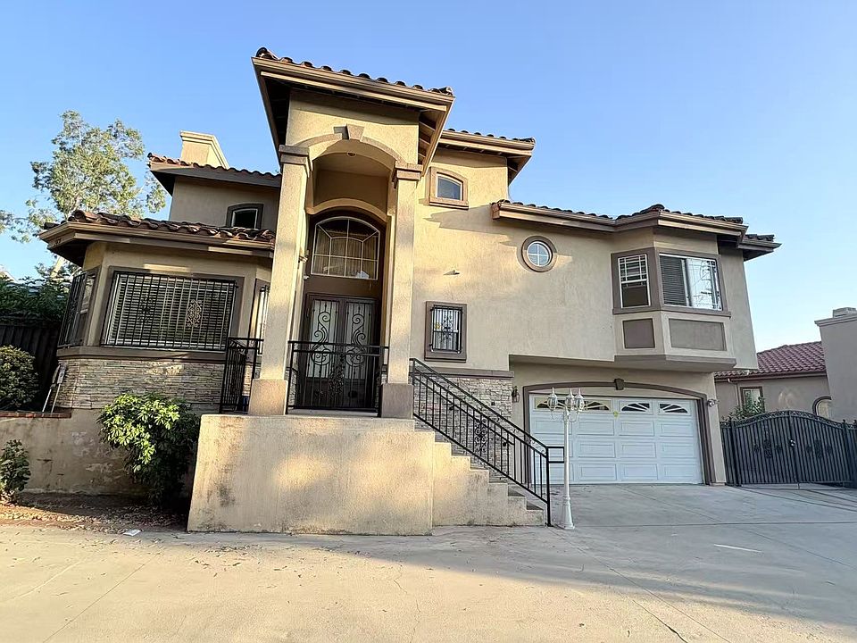 1st image of 769 Russell Ave