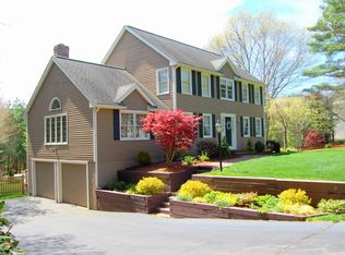 55 York Rd, Mansfield, MA 02048