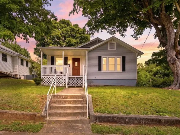 2507 Stockton St, Winston Salem, NC 27127