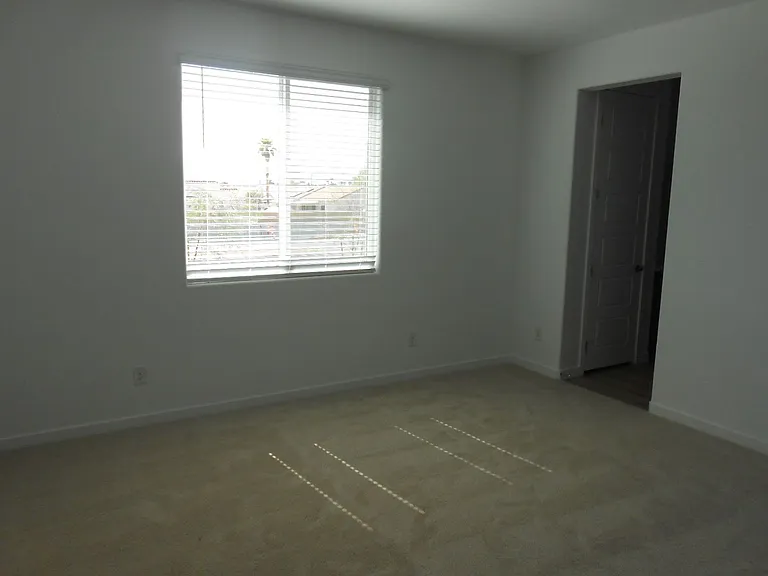 1025 Copper Robin St — Photo 21