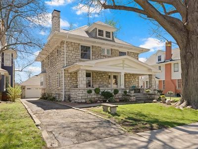 611 W Maple Ave, Independence, MO, 64050