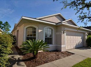 912 Larwood Pine Dr, Ruskin, FL 33570