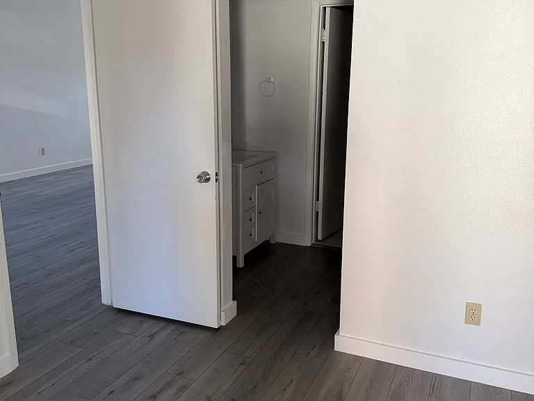6204 Raintree Dr — Photo 21