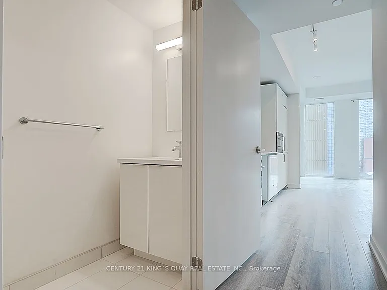 121 Saint Patrick St #722 — Photo 6
