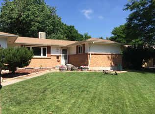 1063 S Iris St, Lakewood, CO 80226