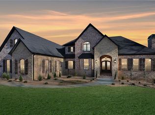 11412 Ridgewood Ln, Bentonville, AR 72712