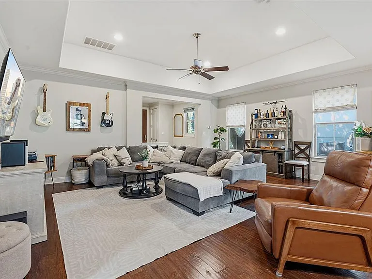 15317 Falconhead Grove Loop — Photo 1