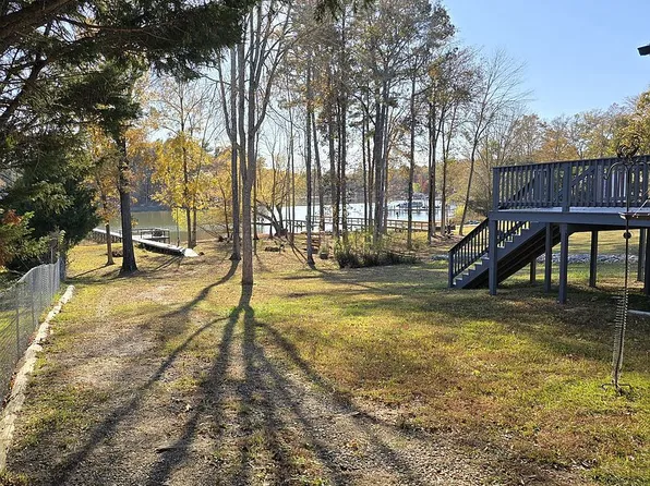 412 Nevets Ln, Prosperity, SC 29127