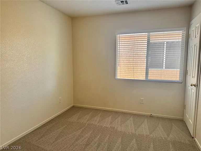 7512 Jacaranda Leaf St — Photo 23