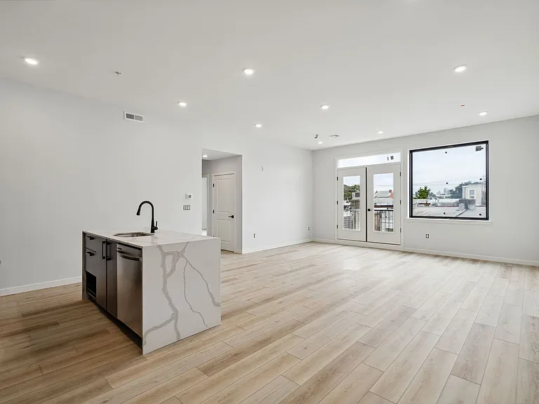 Novum Apartments — Photo 38