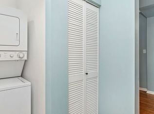 4550 N Malden St APT 2W, Chicago, IL 60640