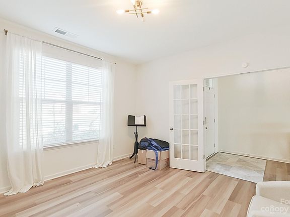 5th image of 16163 Flame Azalea Ct