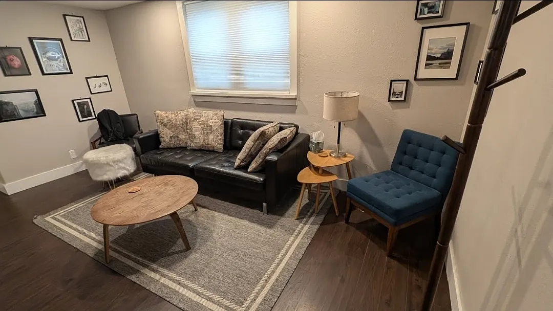 1 bed, 820 sqft, $1,550 — Photo 2