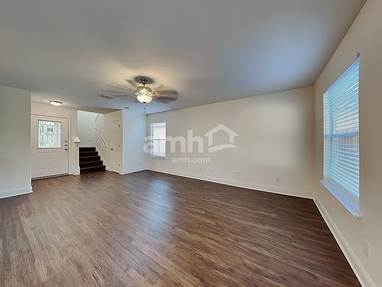 10815 Canter Spur — Photo 6