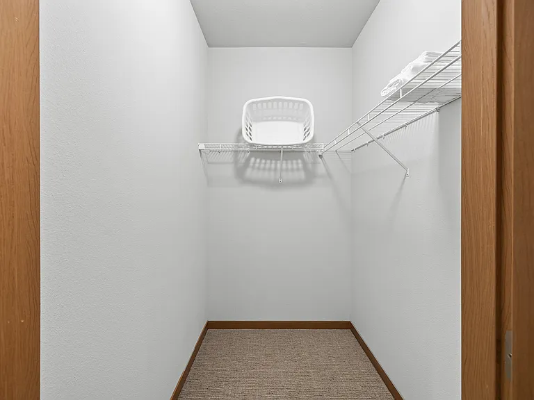 50Twenty Walk-In Closet