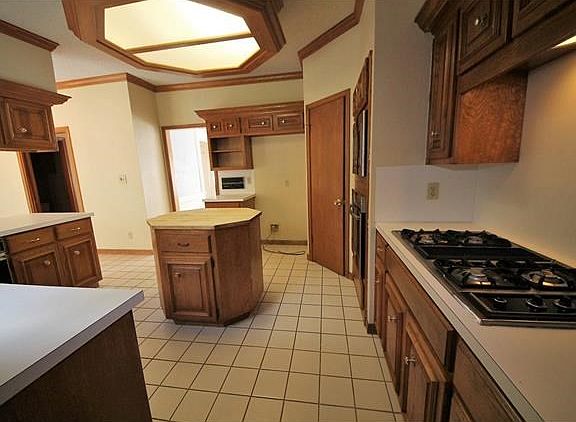 4th image of 10102 Kieffer Ct