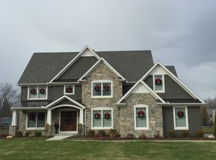 30460 Adams Ln, Westlake, OH