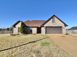 131 Sunrise Dr, Medina, TN 38355