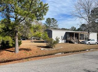 100 Oriole Dr, Hampstead, NC 28443