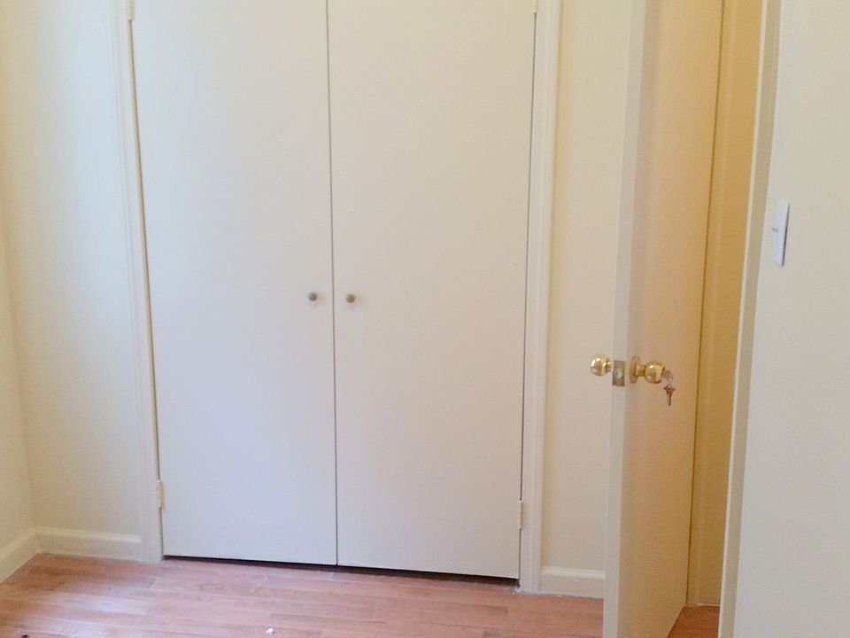 2nd image of 505 W 162nd St APT 307