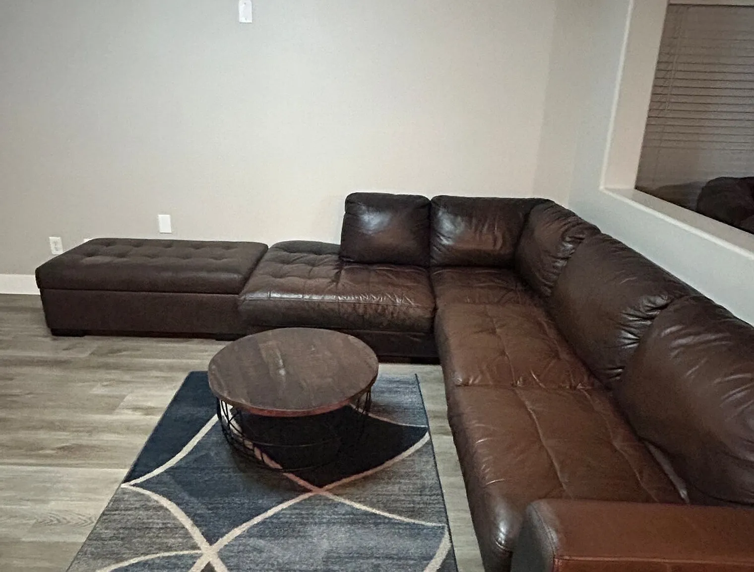 4 bed, 2.5 bath, $4,119 — Photo 3