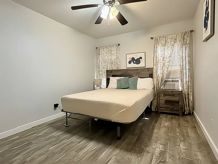 10654 Heizer Dr #6 — Photo 8