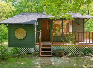 114 Lower Notch Rd, Bristol, VT 05443