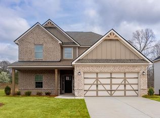 111 Beaver Creek Way, Lagrange, GA 30241