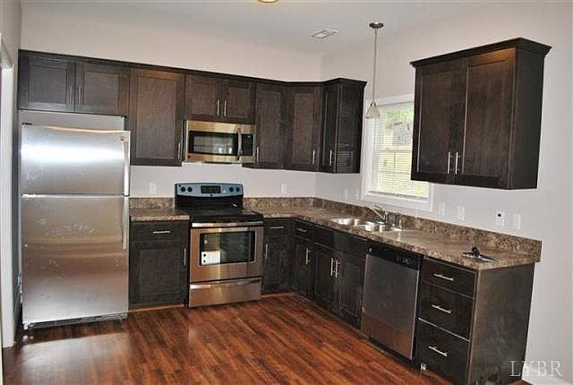 2nd image of 2009 Lakeside Dr APT 316