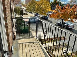 20-09 38th St #2, Astoria, NY 11105