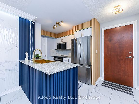 4th image of 310 Burnhamthorpe Rd W #3114