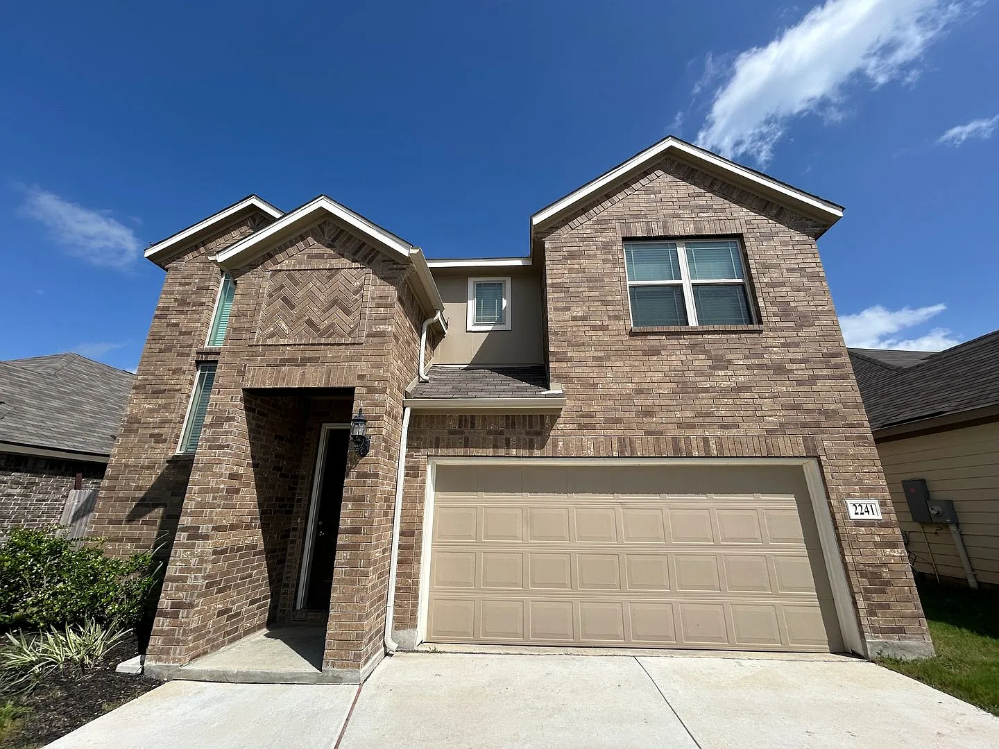 4/2.5/2 with Large Game Room / Near Gruene/ Fridge Included / Covered Back Patio / CISD — Photo 3