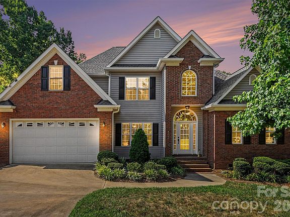 3rd image of 4206 Flint Dr
