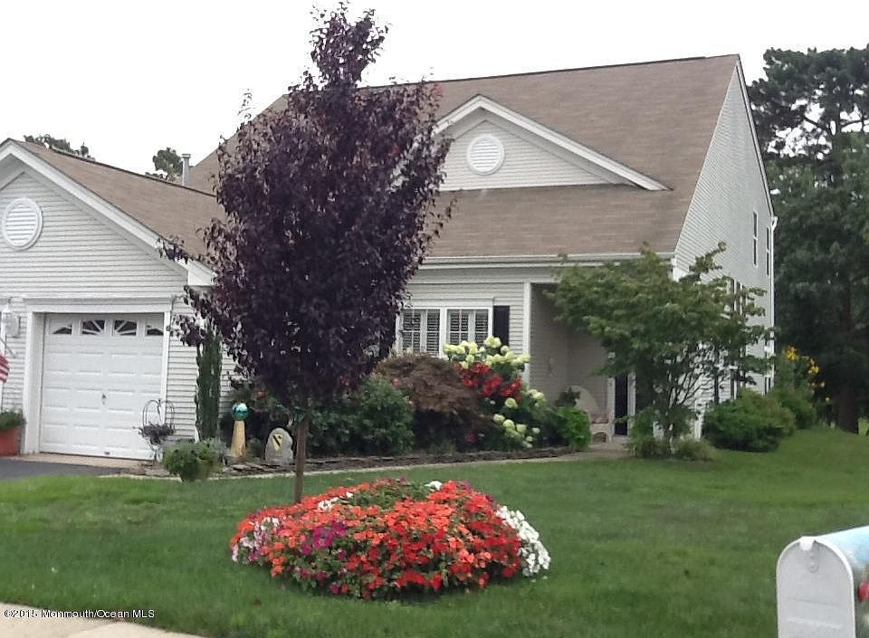 1st image of 54 Greenways Ln