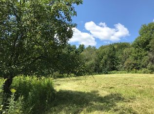 4 Stage Rd, Buskirk, NY 12028